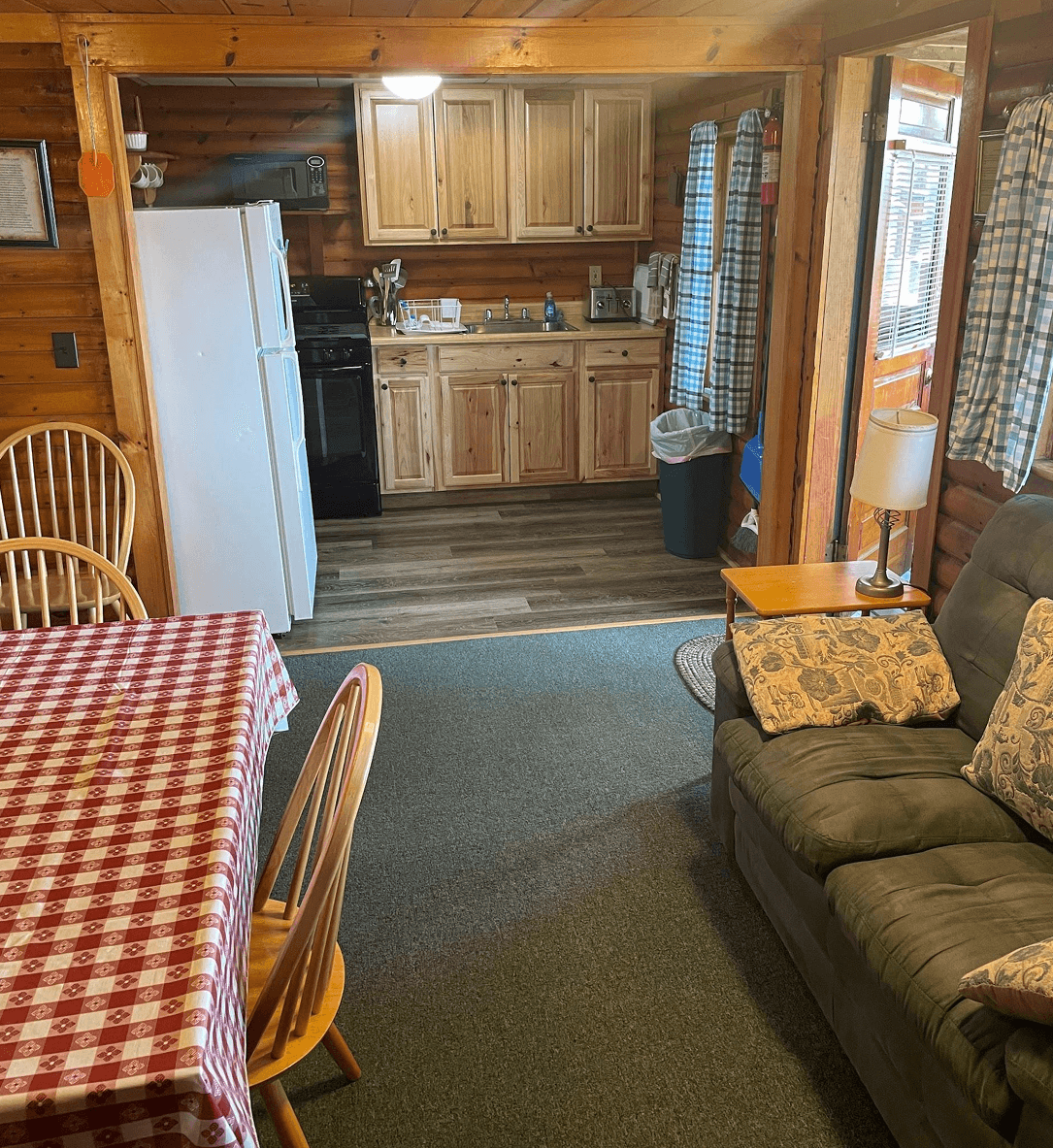 Cabin 144 interior 2