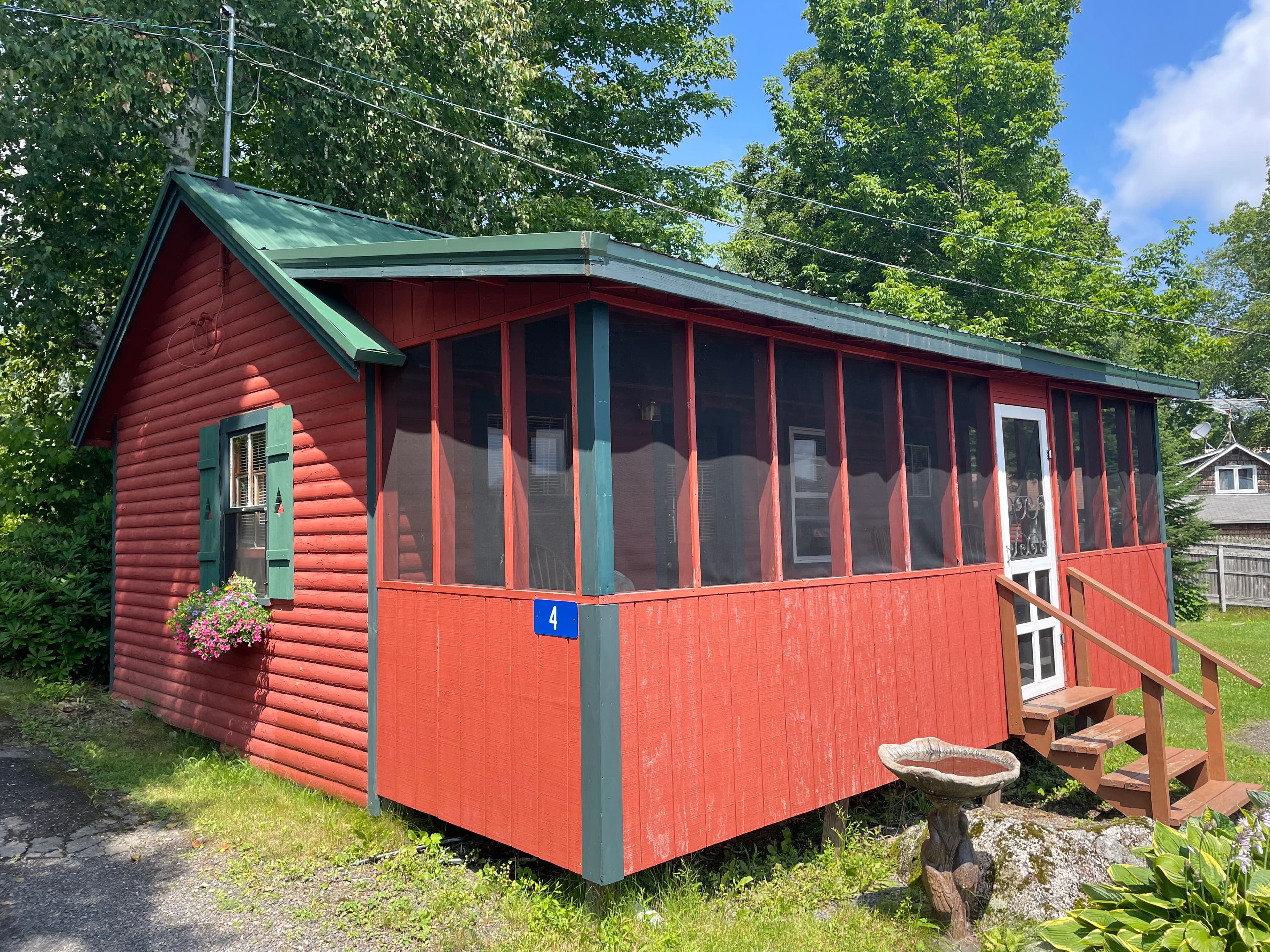 cabin 4 exterior